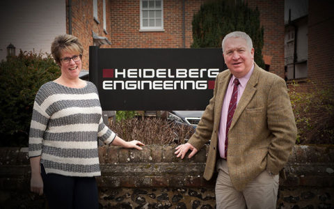 MP Sir Mike Penning visits Heidelberg Engineering to promote World Glaucoma Week